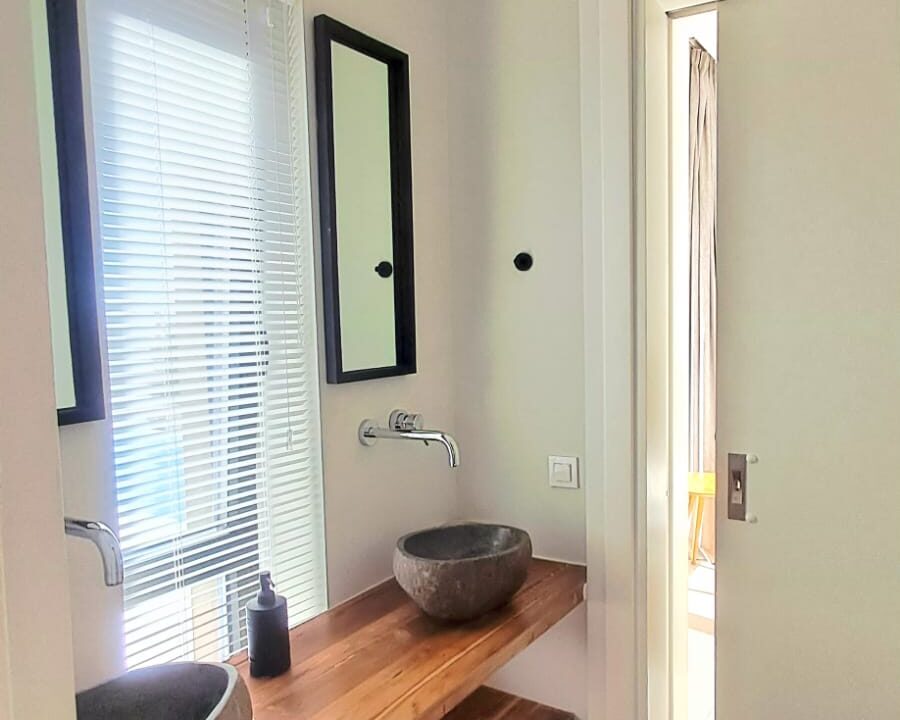 guests bedroom